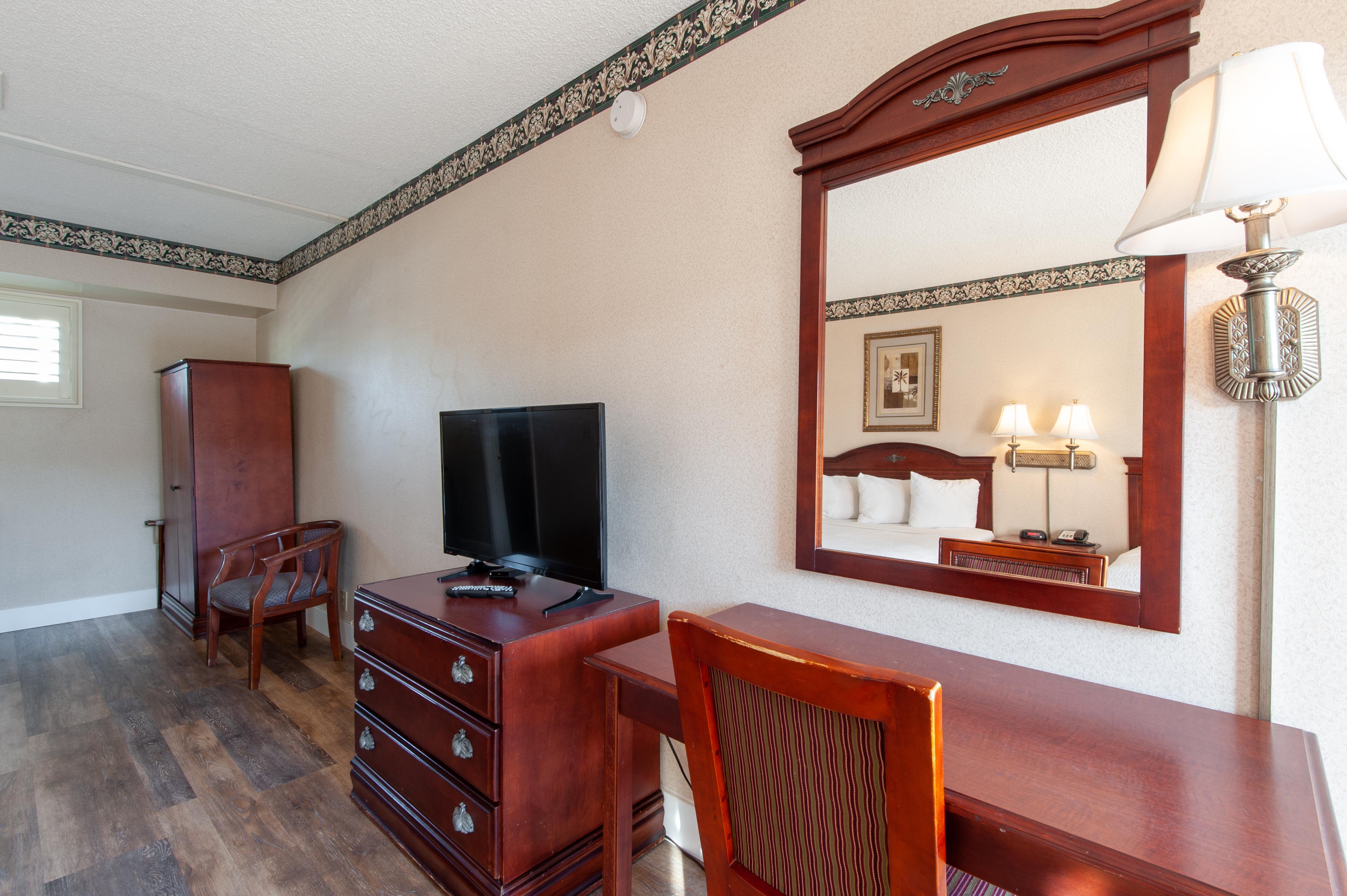 Studio City Court Yard Hotel Phòng bức ảnh