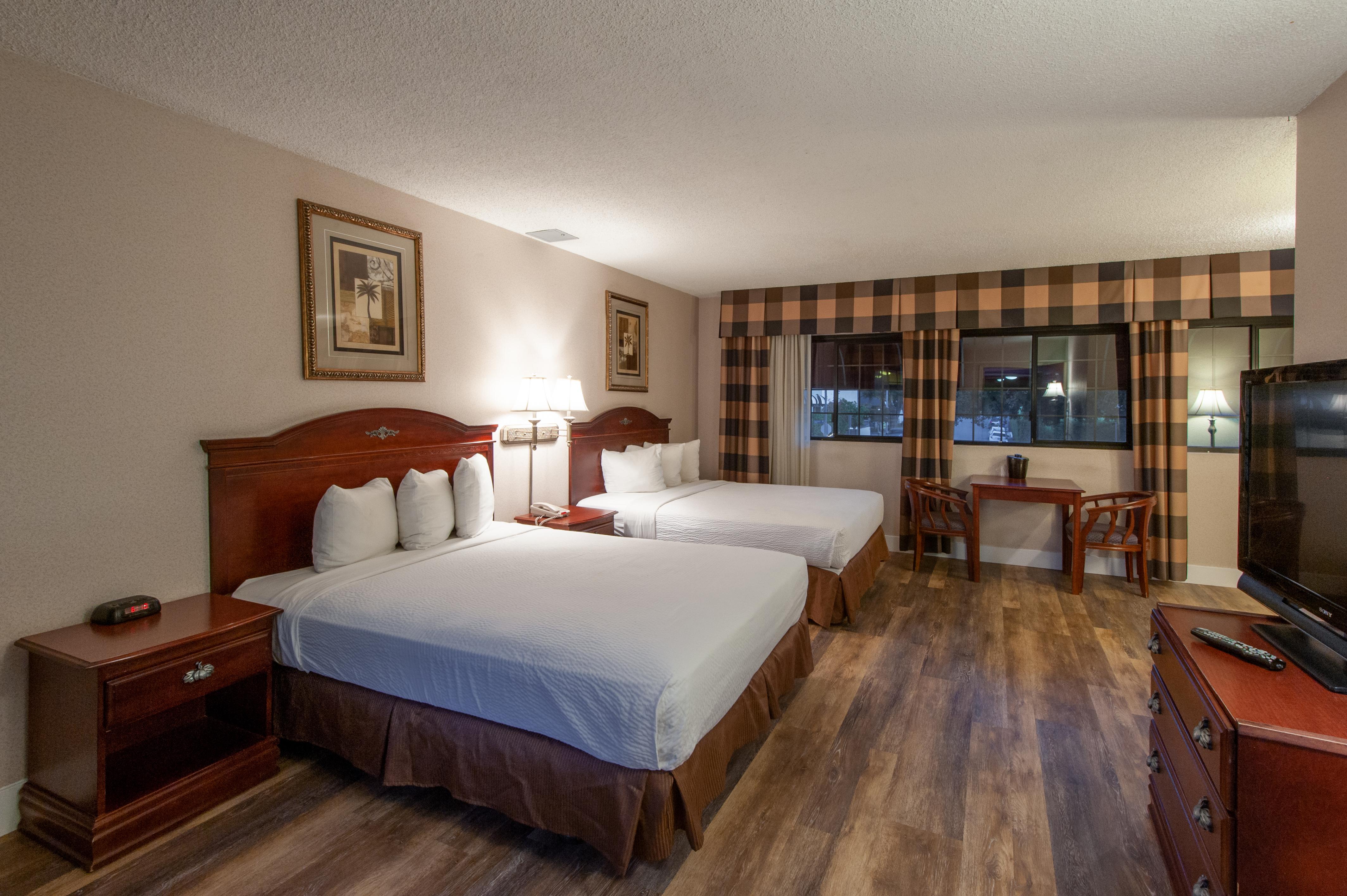 Studio City Court Yard Hotel Phòng bức ảnh